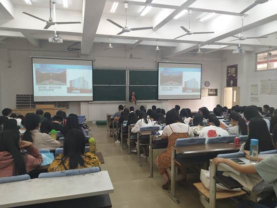 说明: C:\Users\Administrator\Desktop\10.31道德讲堂\10.31道德讲堂\1d957431a089085a.jpg