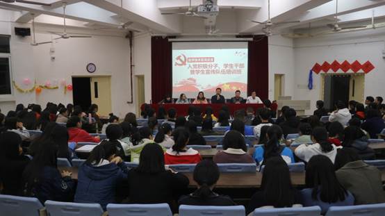 说明: C:\Documents and Settings\Administrator\桌面\IMG_4488.JPG